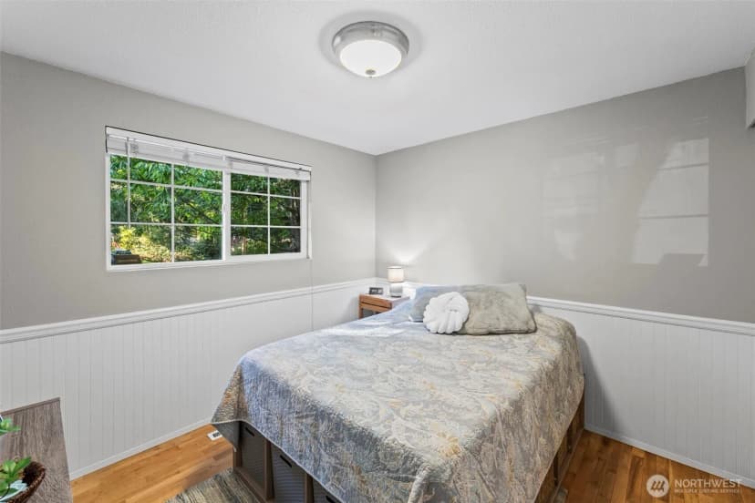 Property photo for 11621 Farwest Drive Sw, Lakewood photo 11