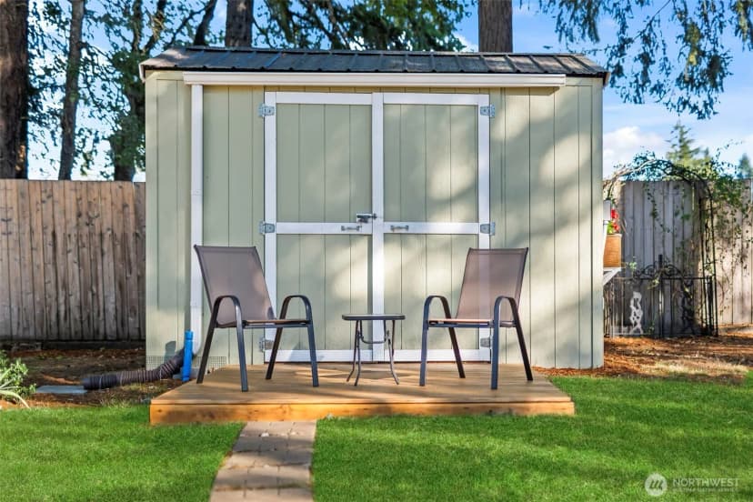 Property photo for 11621 Farwest Drive Sw, Lakewood photo 32