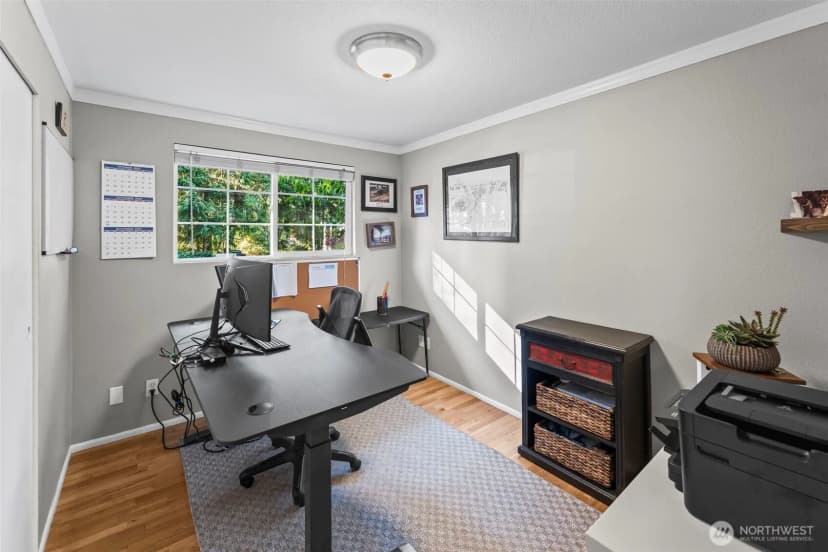 Property photo for 11621 Farwest Drive Sw, Lakewood photo 9