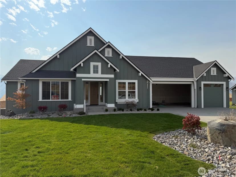 Property photo for 1514 S Kelvin Court, East Wenatchee