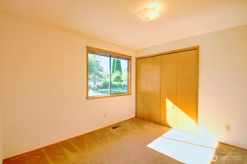 Property photo for 2736 N 27th Street, Mount Vernon photo 13