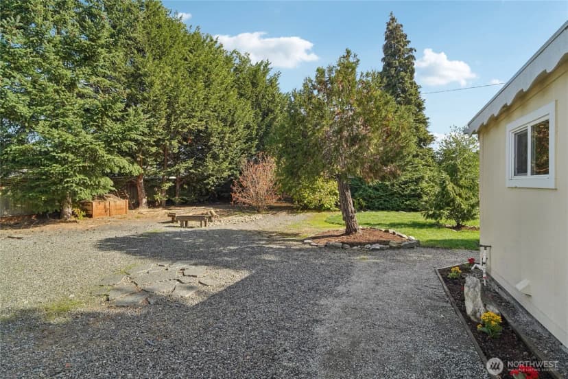 Property photo for 9315 121st Street Sw, Lakewood photo 29