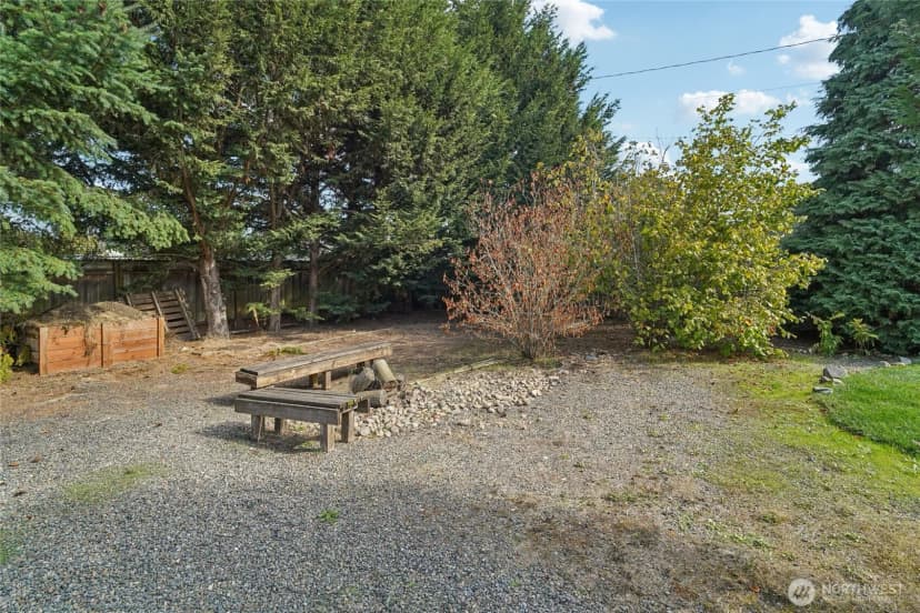 Property photo for 9315 121st Street Sw, Lakewood photo 25