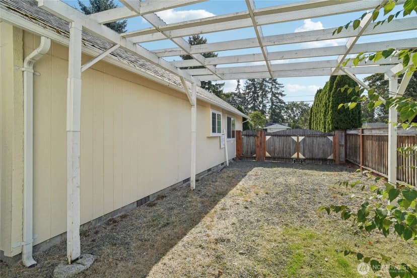 Property photo for 9315 121st Street Sw, Lakewood photo 28