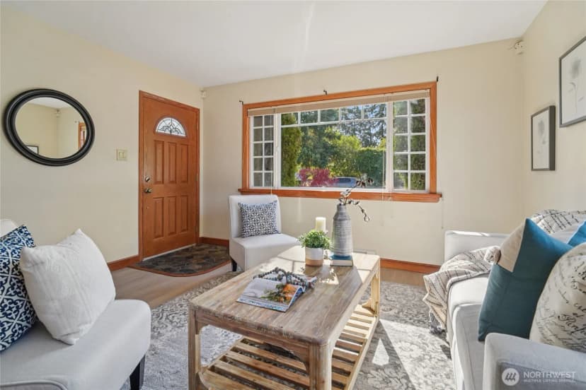 Property photo for 9315 121st Street Sw, Lakewood photo 7