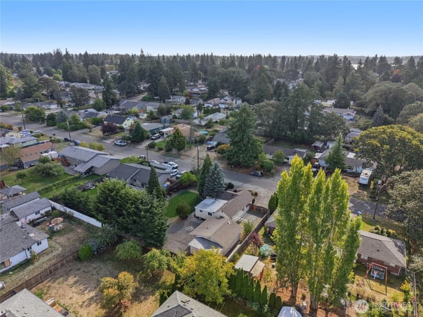 Property photo for 9315 121st Street Sw, Lakewood photo 38