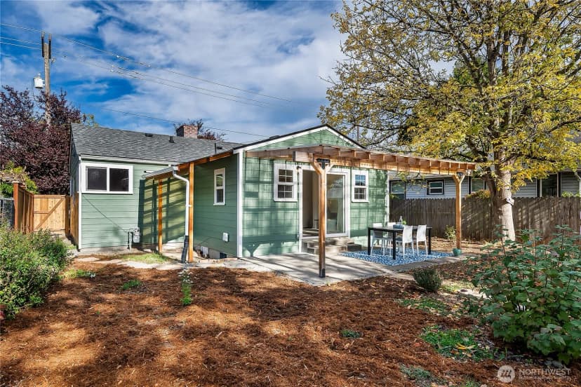 Property photo for 3947 S Warsaw Street, Seattle photo 10