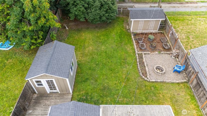 Property photo for 2925 Dover Street, Longview photo 37