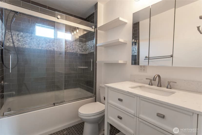 Property photo for 2925 Dover Street, Longview photo 14