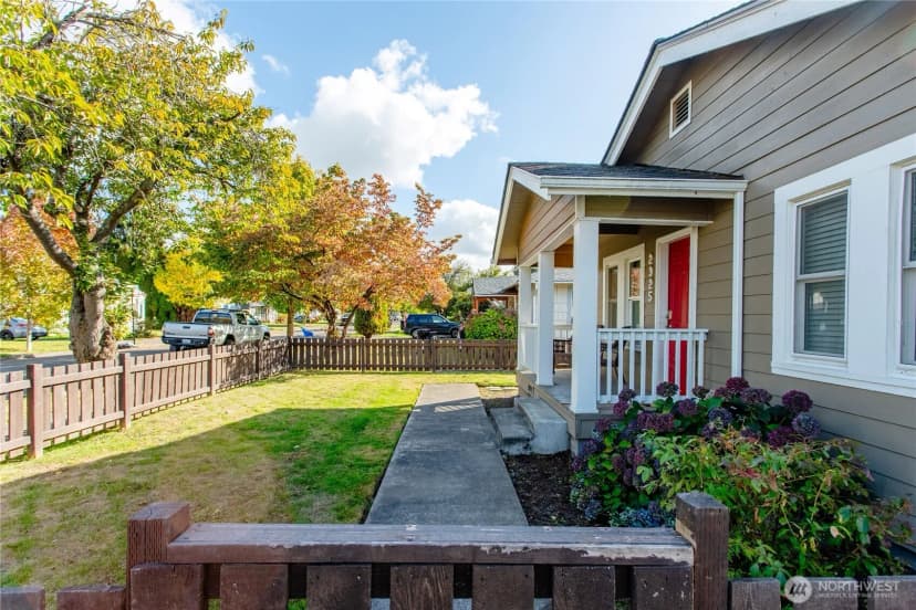 Property photo for 2925 Dover Street, Longview photo 18