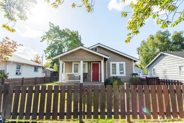 Property photo for 2925 Dover Street, Longview photo 4