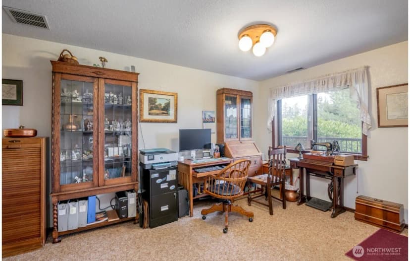 Property photo for 2909 13th Street Sw, Puyallup photo 16