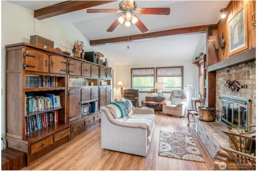 Property photo for 2909 13th Street Sw, Puyallup photo 6
