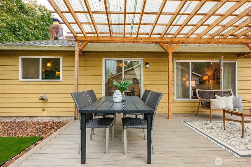 Property photo for 14201 60th Avenue Se, Everett photo 25