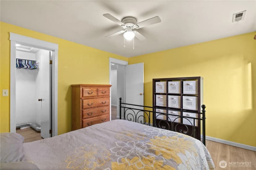 Property photo for 1218 Ne 30th St, Auburn photo 11