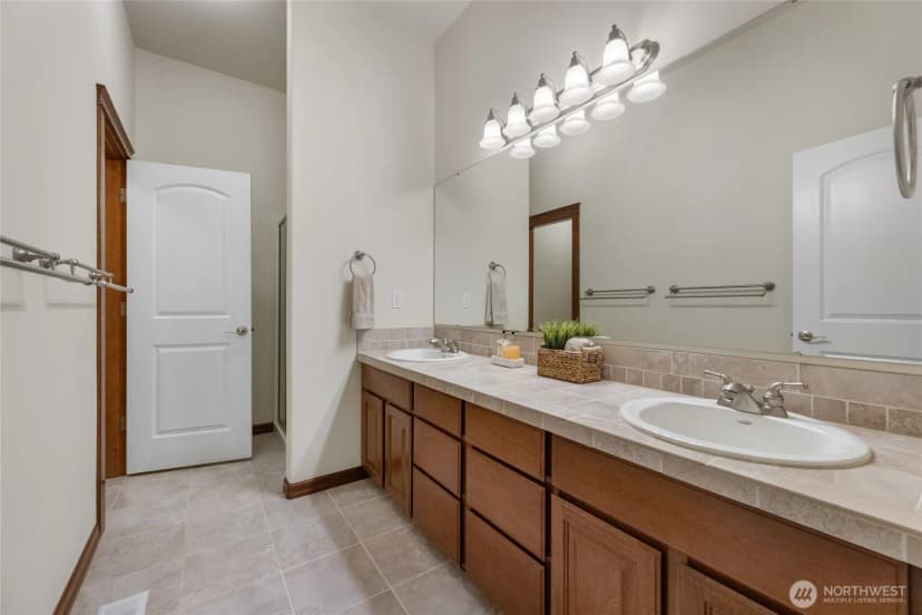 Property photo for 8140 Eagle Ridge Lane Se, Olympia photo 22