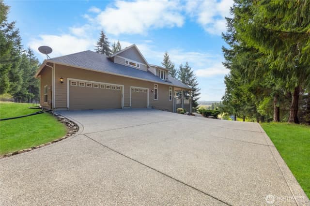 Property photo for 8140 Eagle Ridge Lane Se, Olympia photo 5