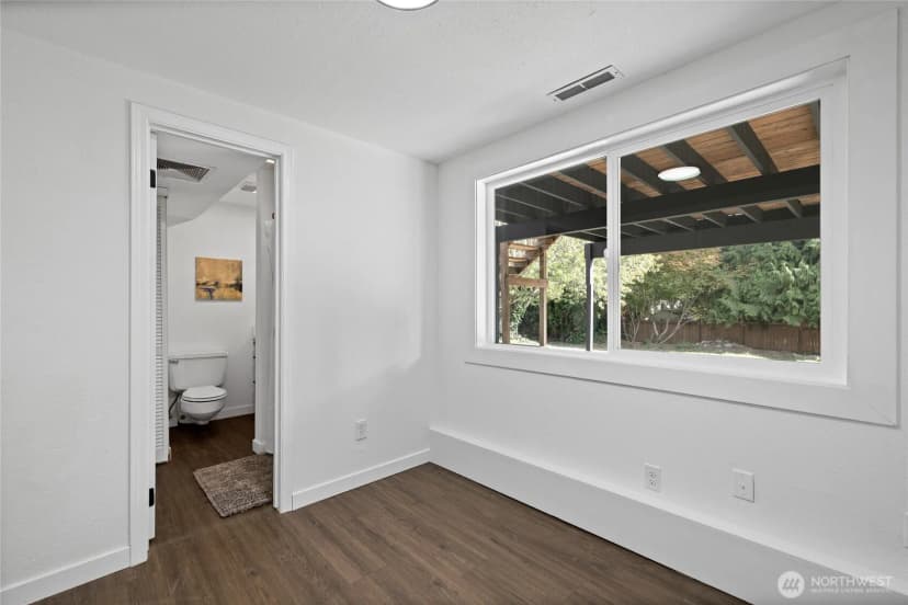 Property photo for 1605 S Highland Avenue, Tacoma photo 33