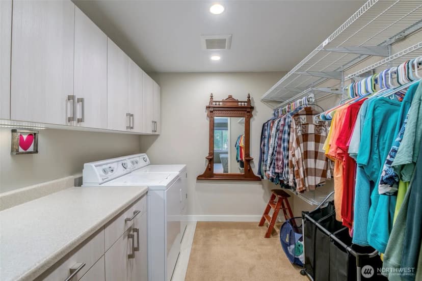 Property photo for 30402 12th Avenue Sw, Federal Way photo 19