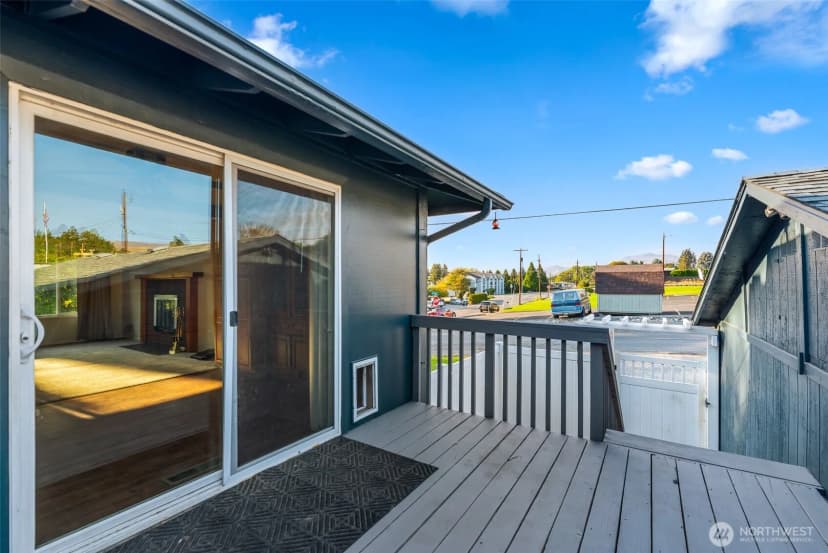Property photo for 421 N Colorado Ave, East Wenatchee photo 10