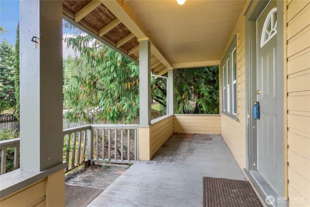 Property photo for 4640 Cable Street, Bellingham photo 4