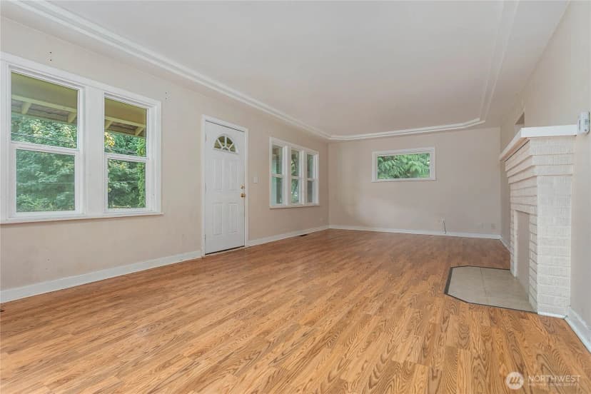 Property photo for 4640 Cable Street, Bellingham photo 7