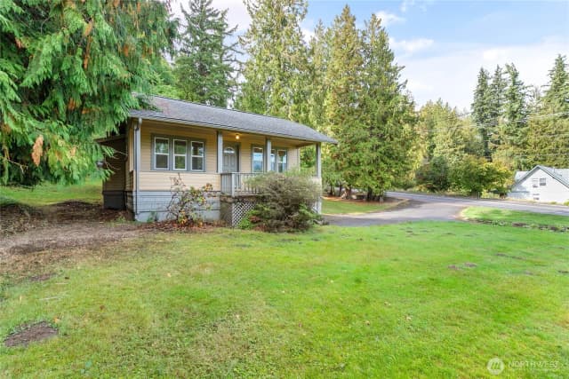 Property photo for 4640 Cable Street, Bellingham photo 2