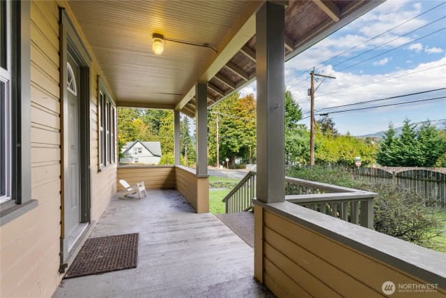 Property photo for 4640 Cable Street, Bellingham photo 5