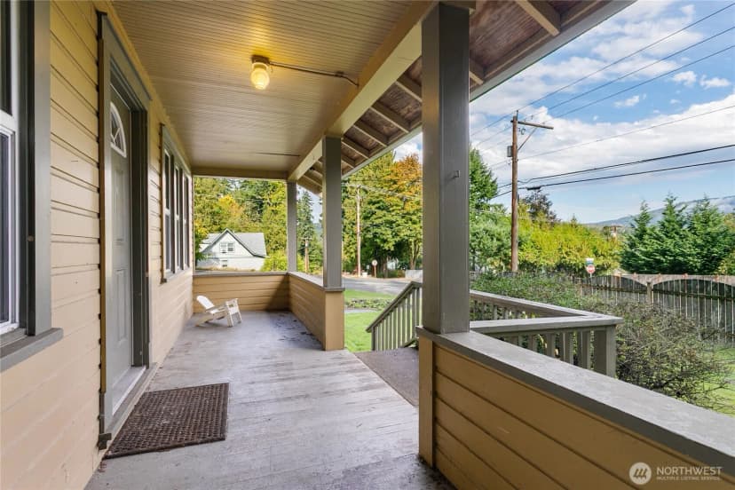 Property photo for 4640 Cable Street, Bellingham photo 5