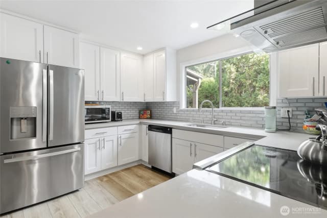 Property photo for 722 Wandering Creek Drive, Bothell