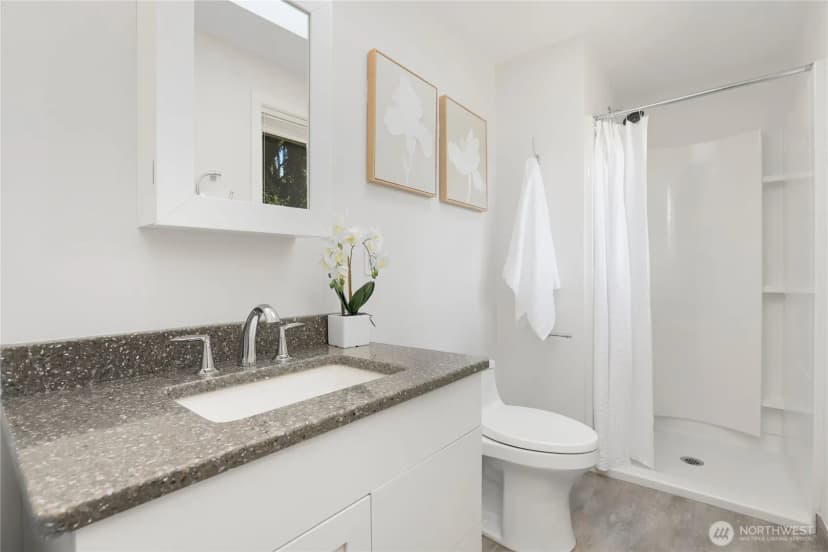 Property photo for 7523 143rd Avenue Ne, Redmond photo 16