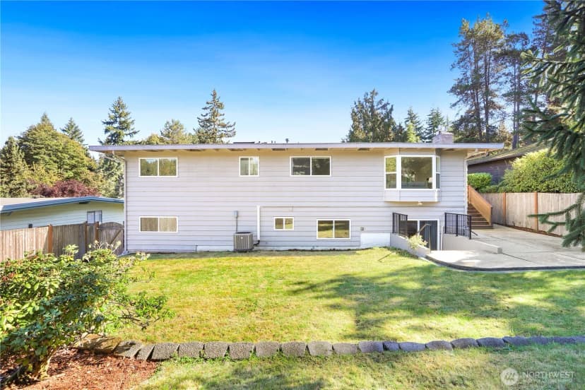 Property photo for 7523 143rd Avenue Ne, Redmond photo 32