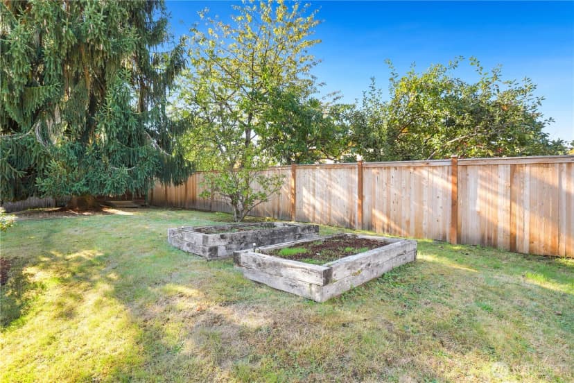 Property photo for 7523 143rd Avenue Ne, Redmond photo 35