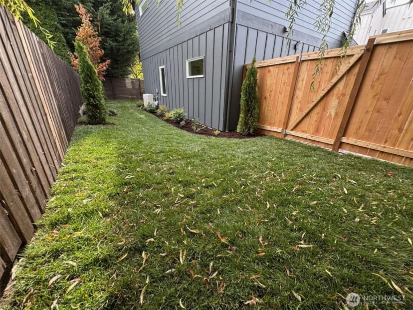 Property photo for 5638 49th Avenue Sw, Seattle photo 25