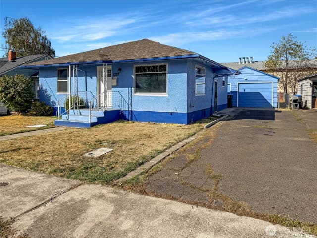 Property photo for 1227 Francis Avenue, Walla Walla