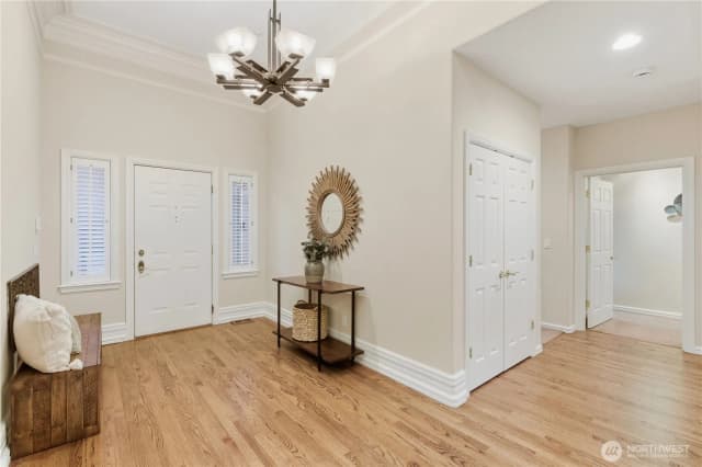 Property photo for 1428 108th Avenue Ne, Bellevue photo 3
