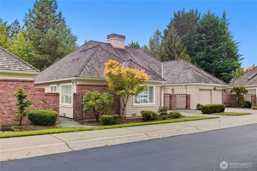 Property photo for 1428 108th Avenue Ne, Bellevue photo 37