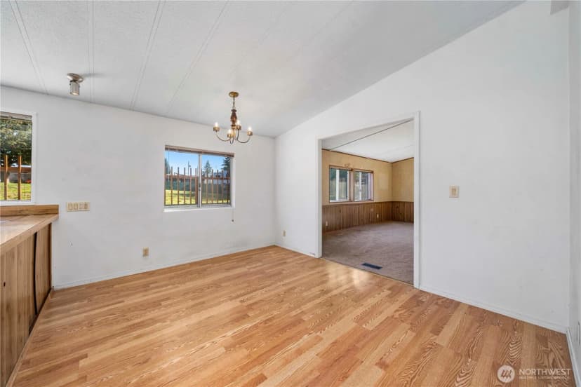 Property photo for 27226 116th Place Se, Kent photo 11