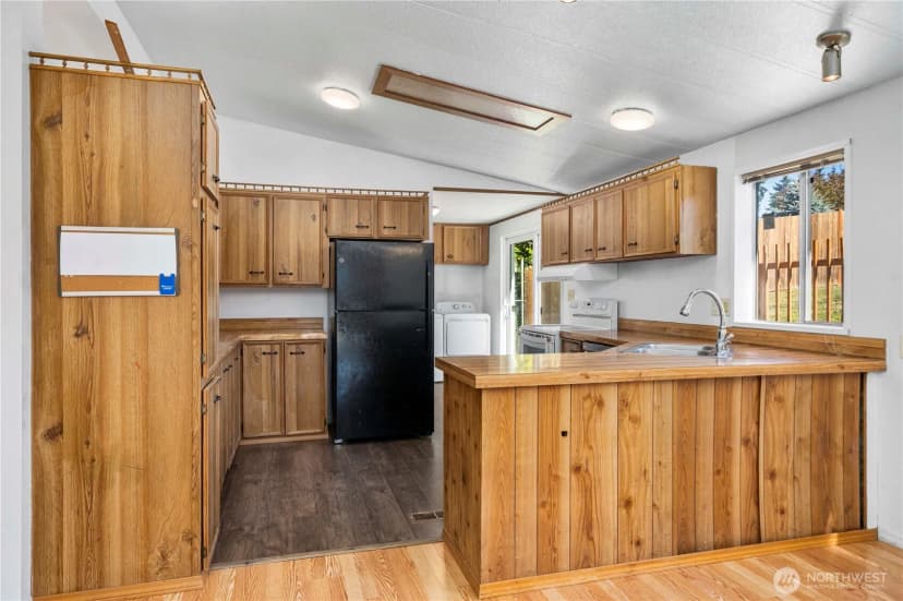 Property photo for 27226 116th Place Se, Kent photo 8