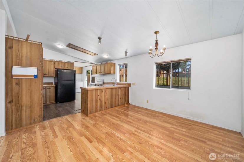 Property photo for 27226 116th Place Se, Kent photo 7