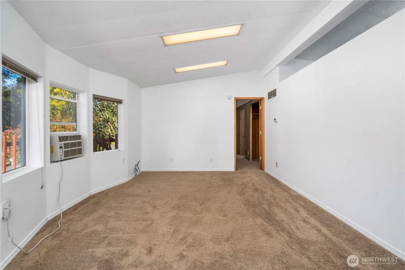 Property photo for 27226 116th Place Se, Kent photo 6