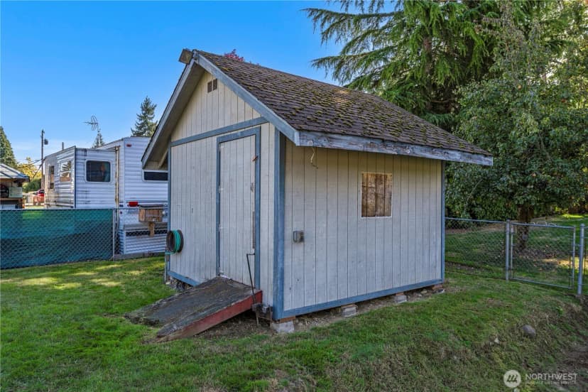 Property photo for 27226 116th Place Se, Kent photo 35