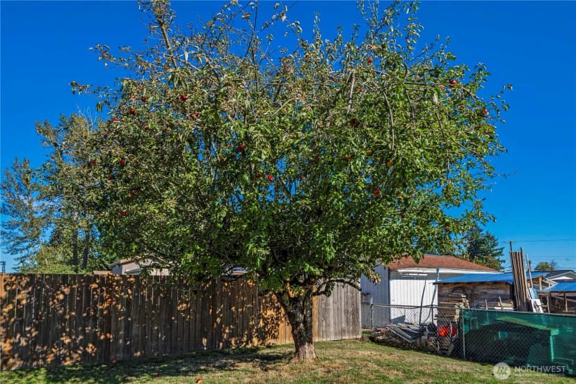 Property photo for 27226 116th Place Se, Kent photo 36