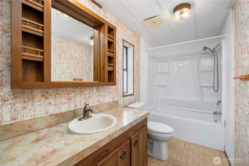 Property photo for 27226 116th Place Se, Kent photo 21