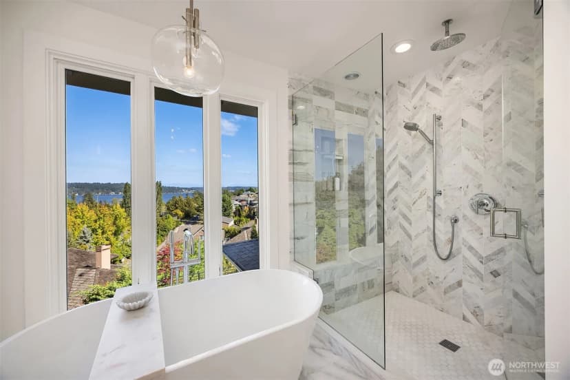 Property photo for 8902 45th Avenue Ne, Seattle photo 25