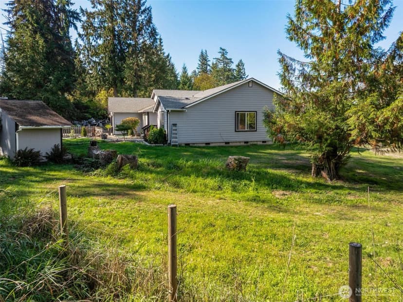 Property photo for 40706 123rd Avenue E, Eatonville photo 27