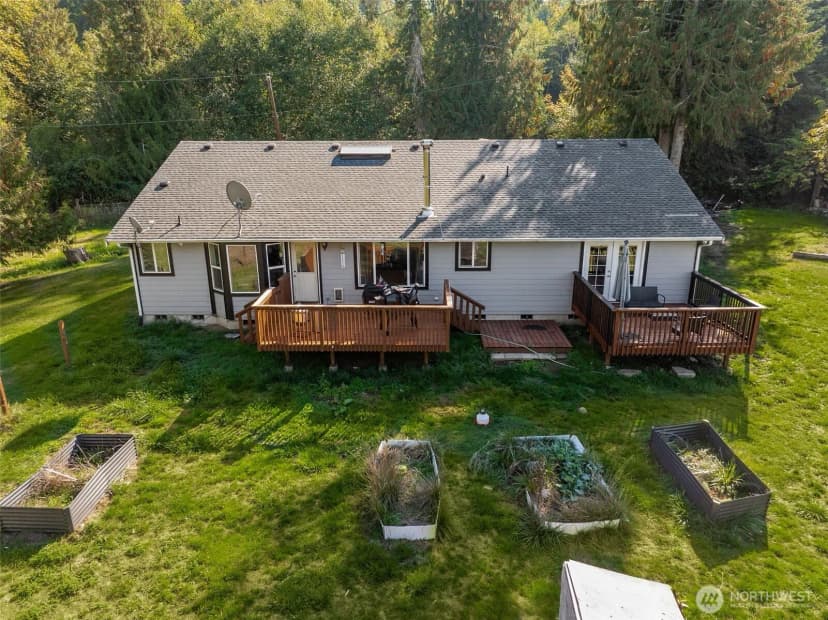 Property photo for 40706 123rd Avenue E, Eatonville photo 31