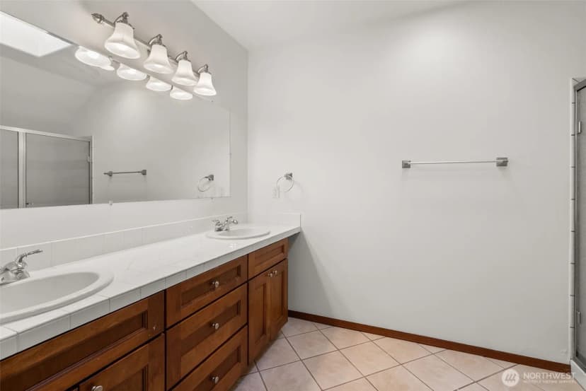 Property photo for 5629 46th Lane Se, Lacey photo 28