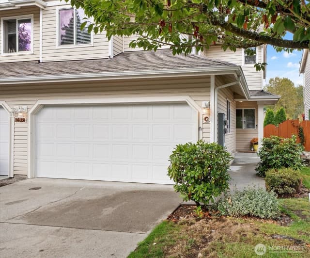 Property photo for 1612 Hollow Dale Place #2-c, Everett