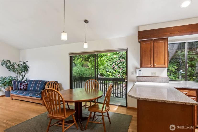 Property photo for 5019 E Mercer Way, Mercer Island photo 6
